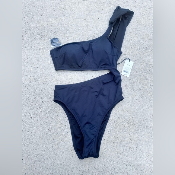 Shade & Shore Black One Piece Swimwear NWT - Picture 1 of 5